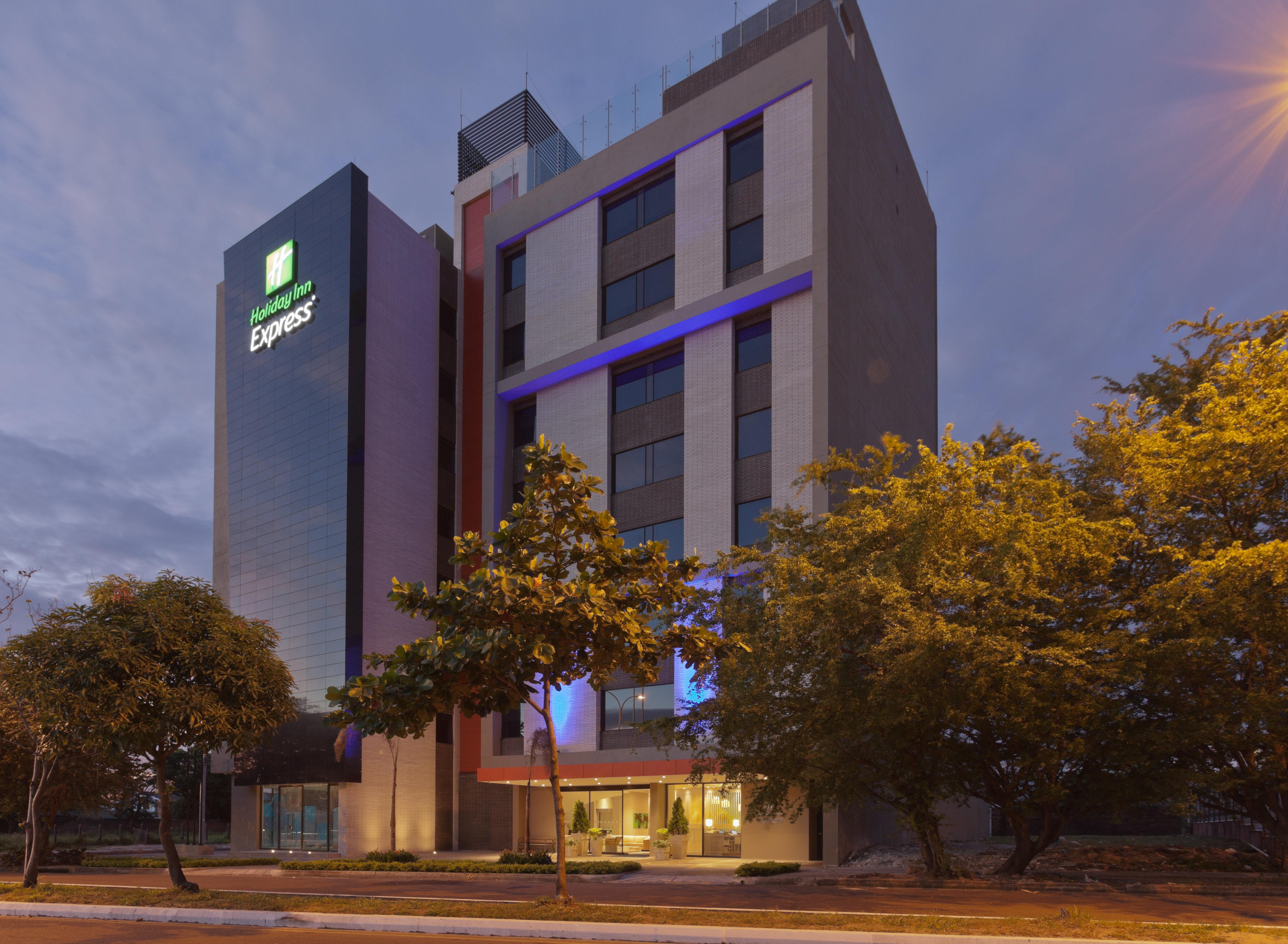 Holiday Inn Express Yopal By Ihg Экстерьер фото