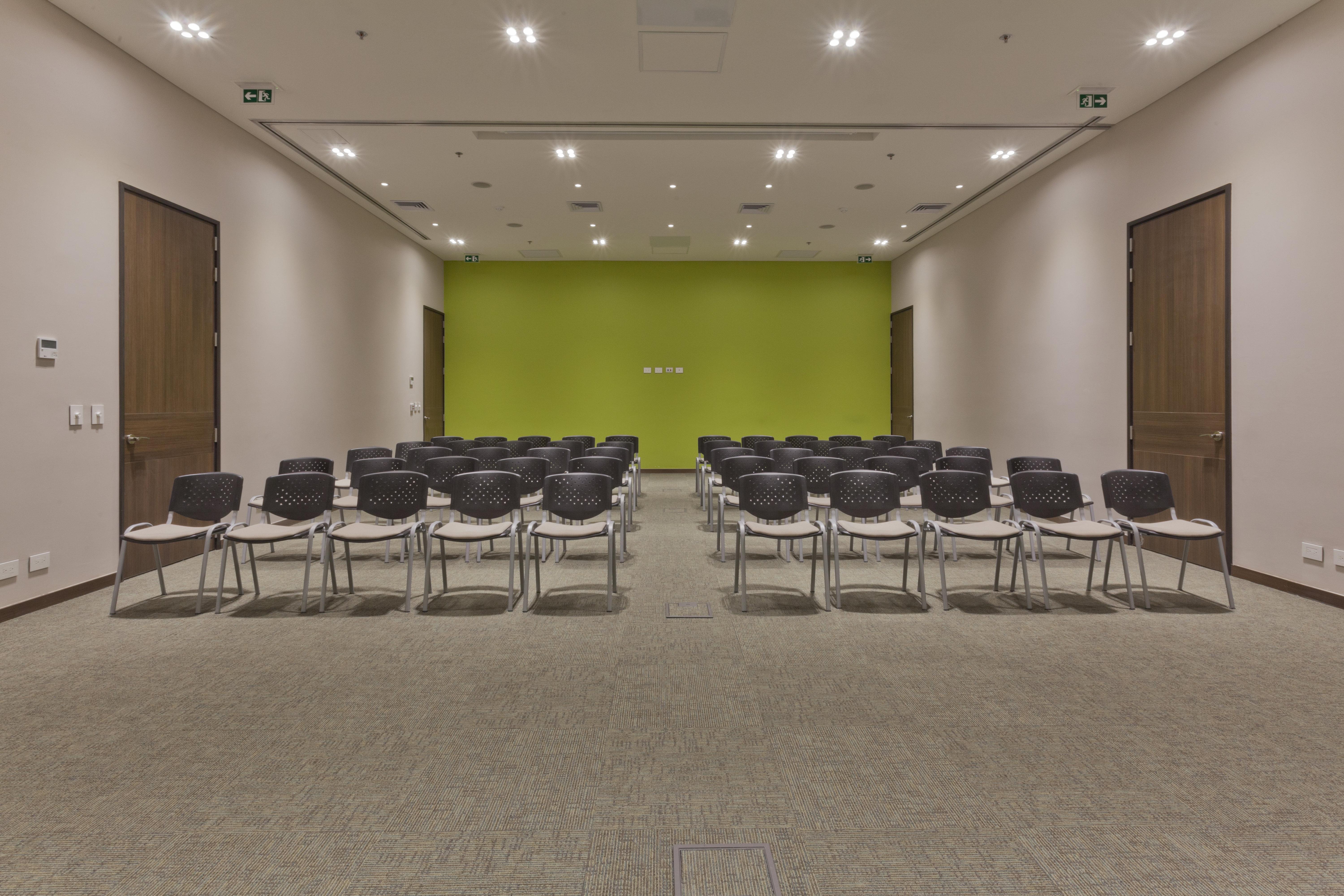 Holiday Inn Express Yopal By Ihg Экстерьер фото