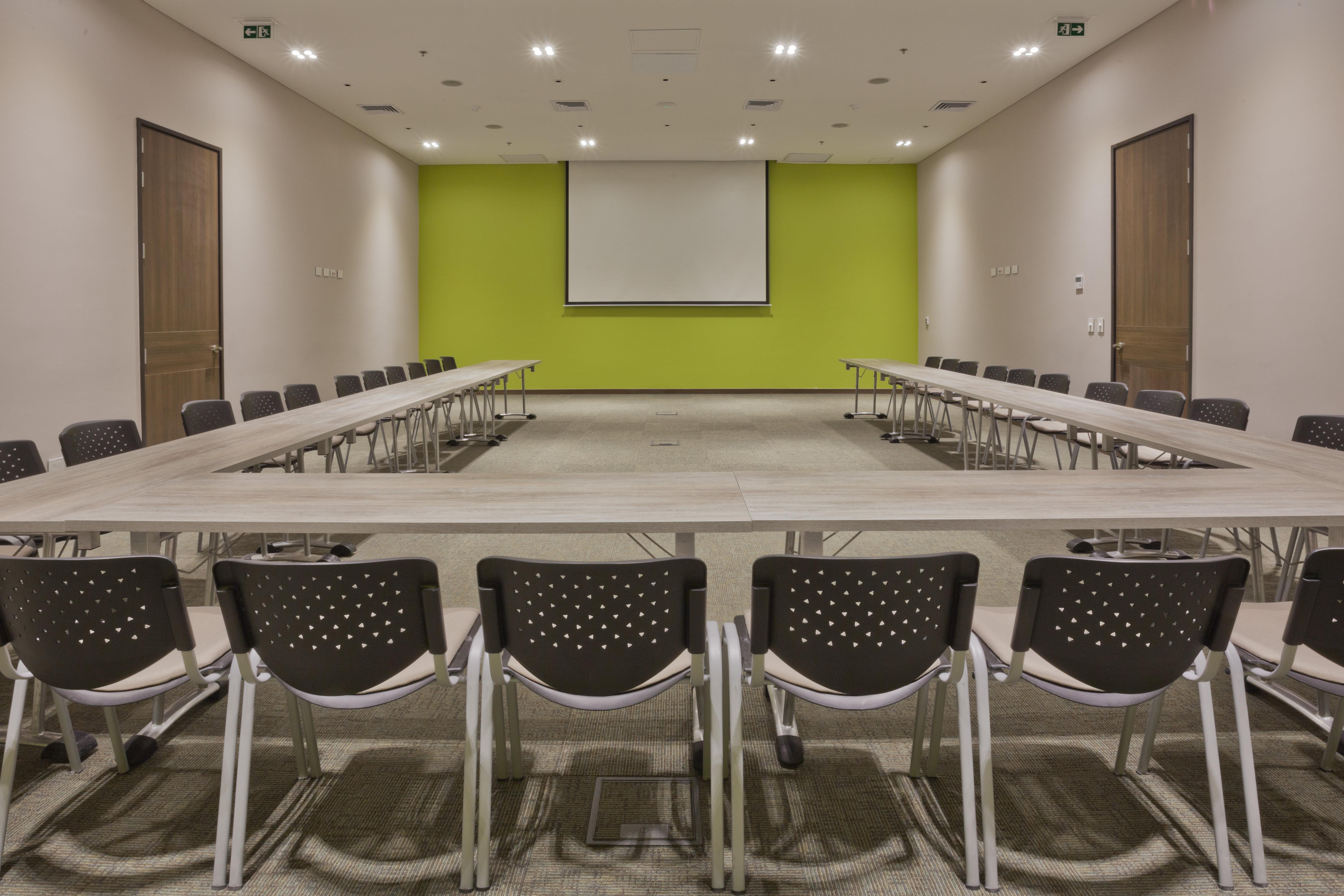 Holiday Inn Express Yopal By Ihg Экстерьер фото