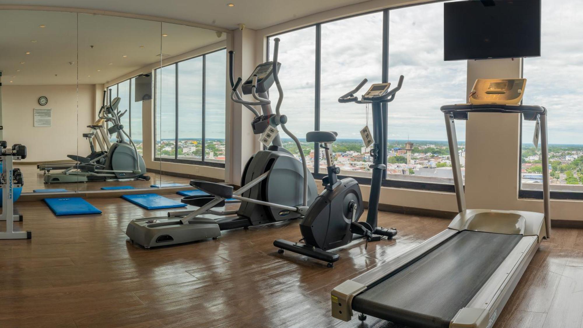 Holiday Inn Express Yopal By Ihg Экстерьер фото