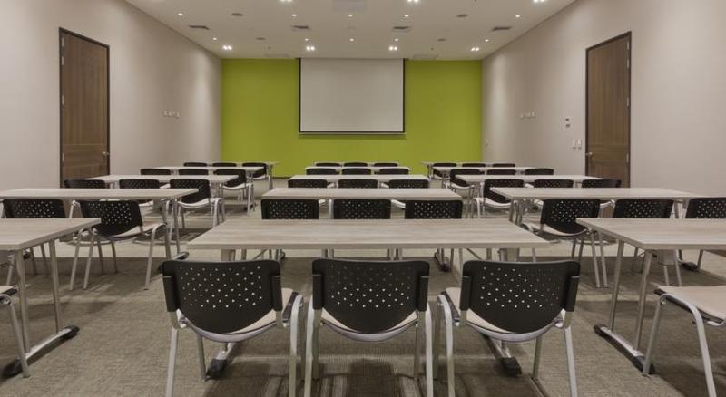 Holiday Inn Express Yopal By Ihg Экстерьер фото